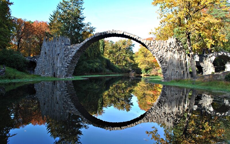 Diabelski Most, Rakotzbrucke, Kromlau, Niemcy