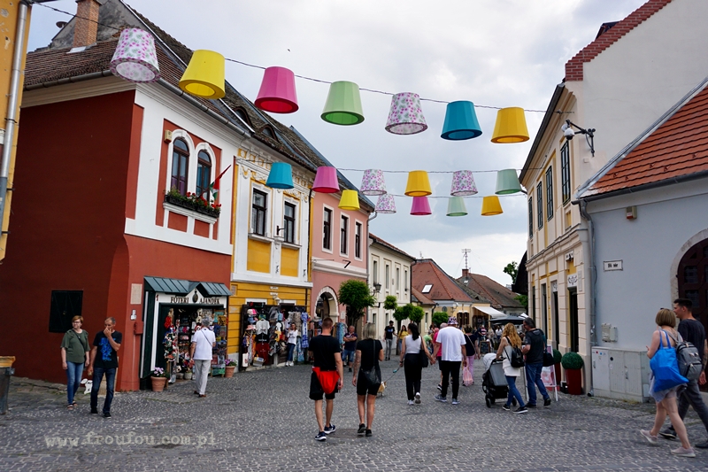 Szentendre - ulica kolorowych abażurów