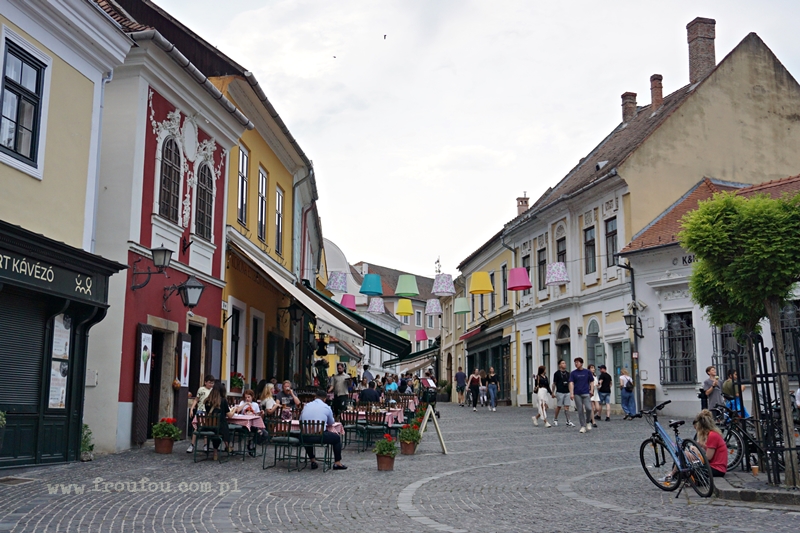 Szentendre - główny plac z lampionami