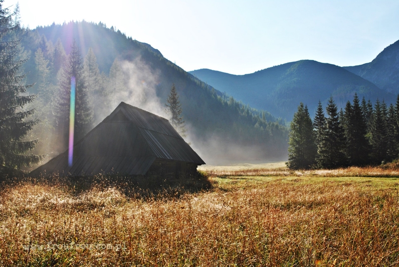 Dolina Jaworzynki, Kuźnice, początek żółtego szlaku