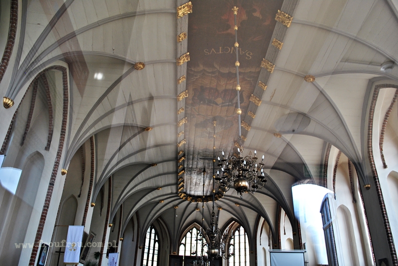 Szczecin - wnętrze kościoła św. Piotra i Pawła