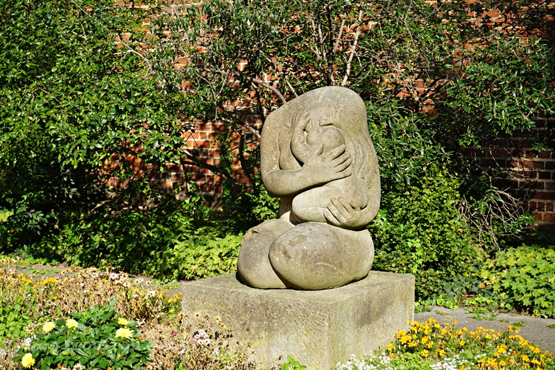 Rzeźba parkowa w Cottbus