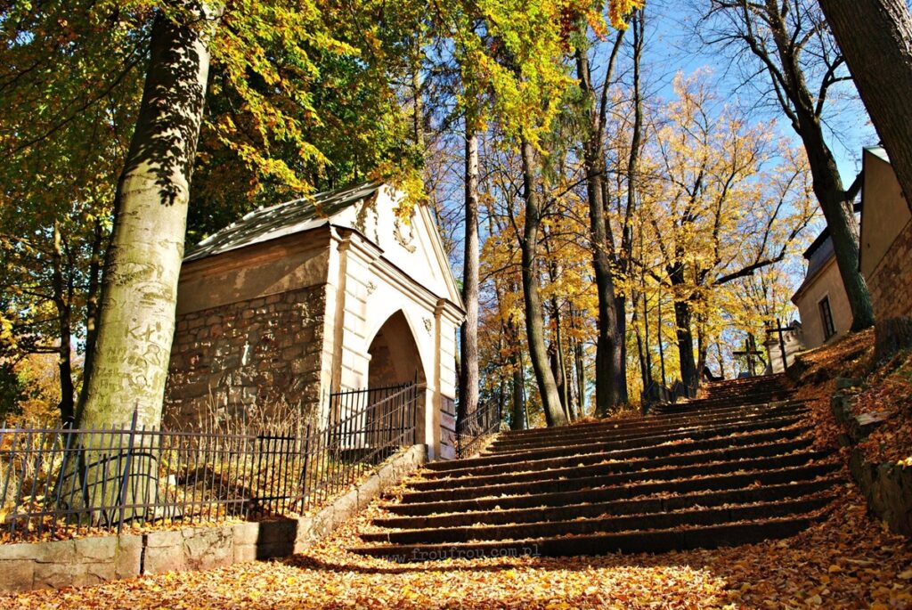 Wambierzyce - październik na kalwarii